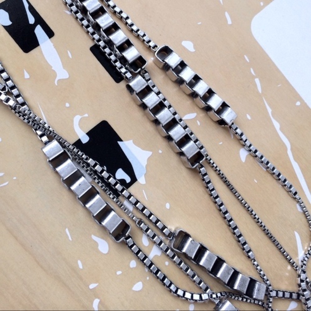 Triple strand cube link necklace